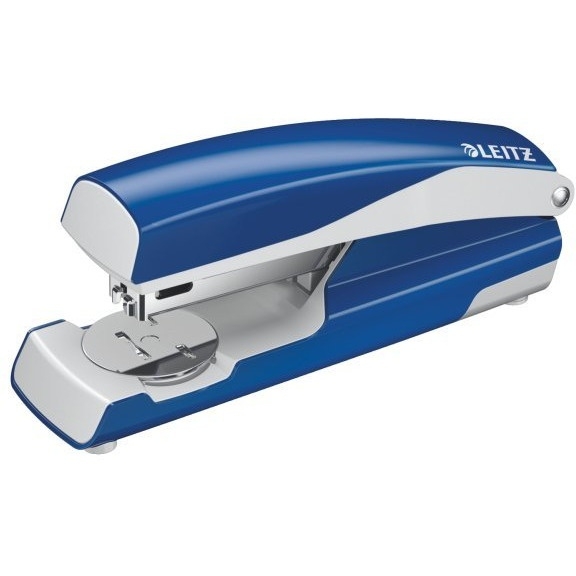 Zszywacz 55020 LEITZ niebieski 24-26/6 30k średni metalowy 55020035